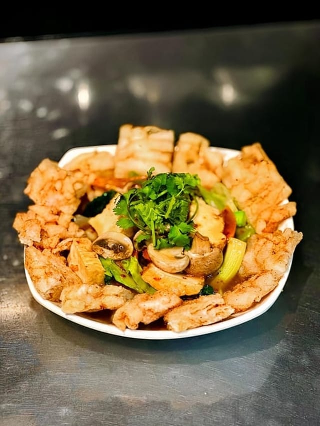 N22. Crispy Chow Fun.