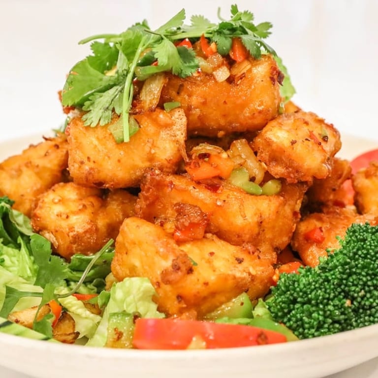 Savor Your Lunch with Us