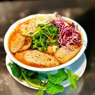 N00. Trading Tomato Noodle Soup (Bun Rieu)