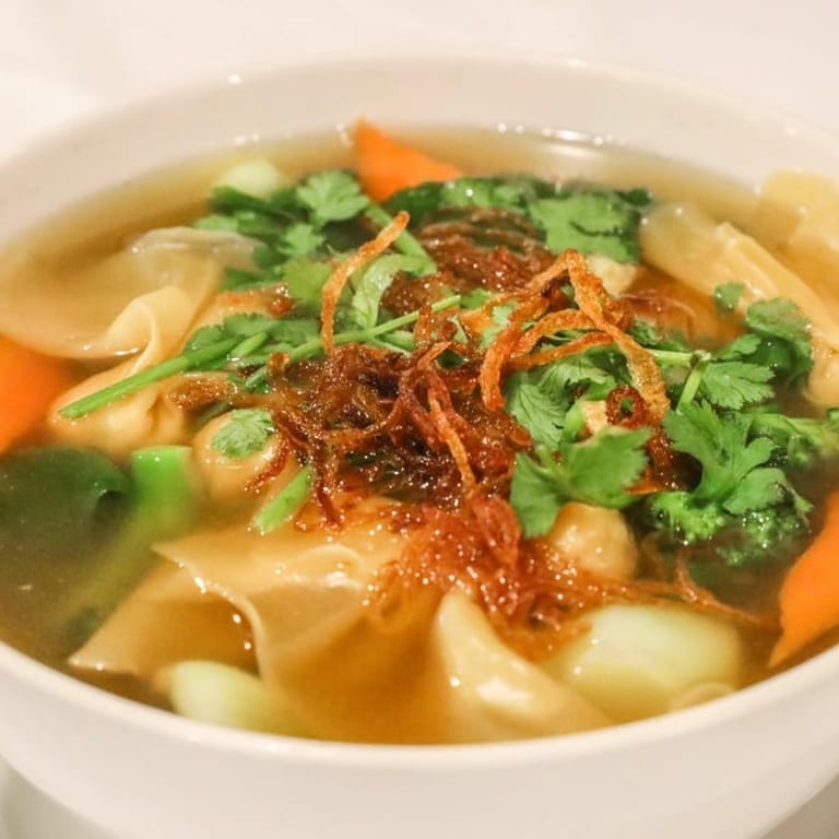 Delicious Bun Rieu Awaits You